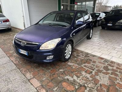 Usata Hyundai i30 Dynamiq 122 CV (89 kW) 2007 Other Utilitaria