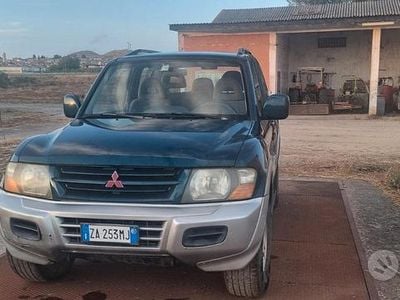 Usata Mitsubishi Pajero 115 CV (84 kW) 2001 SUV