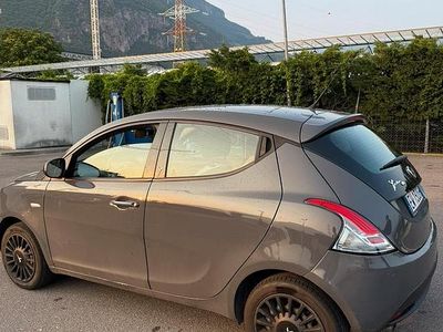 Usata Lancia Ypsilon S 69 CV (50 kW) 2014 Grigio Utilitaria