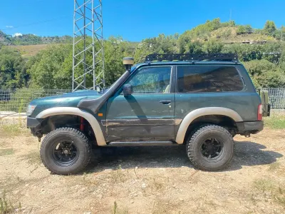 Usata Nissan Patrol 158 CV (116 kW) 2001 Verde SUV