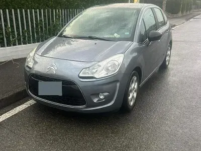 Usata Citroën C3 60 CV (44 kW) 2011 Grigio Berlina