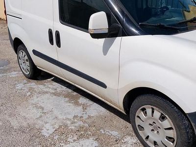 Usata Fiat Doblò 120 CV (88 kW) 2013 Bianco Monovolume