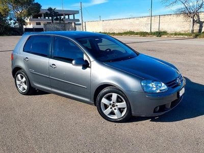 Usata VW Golf VI United 105 CV (77 kW) 2008 Grigio Utilitaria