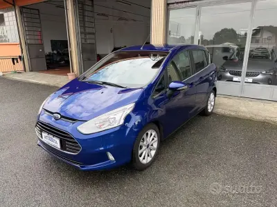 Begagnad Ford B-MAX