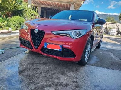 Usata Alfa Romeo Stelvio Business 190 CV (139 kW) 2019 Rosso SUV