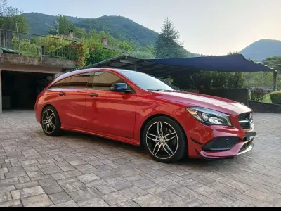 Usata Mercedes CLA220 Shooting Brake Premium 177 CV (130 kW) 2017 Station wagon
