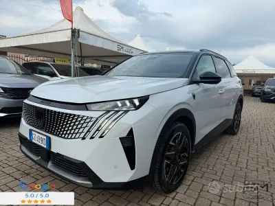 Usata Peugeot 5008 GTi 136 CV (100 kW) 2025 Bianco okenite SUV