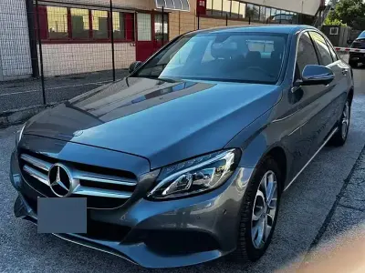 Usata Mercedes C220 170 CV (125 kW) 2017 Grigio Berlina