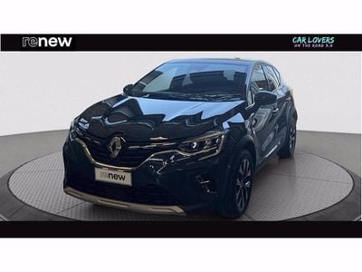 Blu scuro Usata 2023 Renault Captur Intens SUV | 15.990 € (Ottimo prezzo)