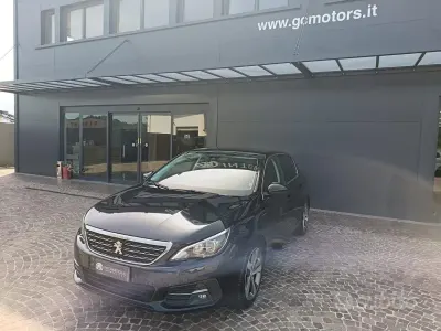 Usata Peugeot 308 Allure 131 CV (96 kW) 2020 Nero Berlina