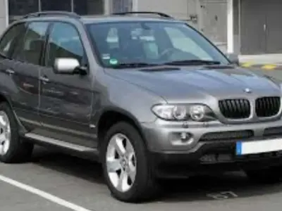 Usata BMW X5 Sport Line 218 CV (160 kW) 2006 Grigio SUV