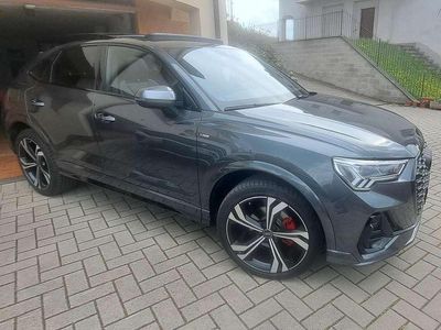 Usata Audi Q3 Sportback Ambiente 150 CV (110 kW) 2025 Grigio SUV