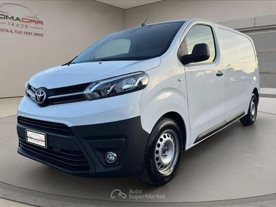 Usata Toyota Proace Comfort 120 CV (88 kW) 2021 Bianco met Monovolume