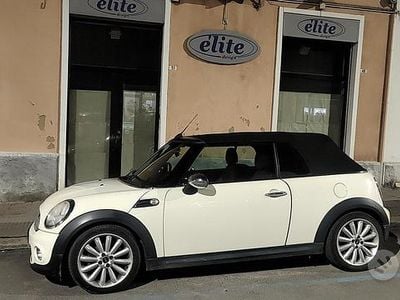 Usata Mini Cooper Cabriolet 112 CV (82 kW) 2011 Cabrio