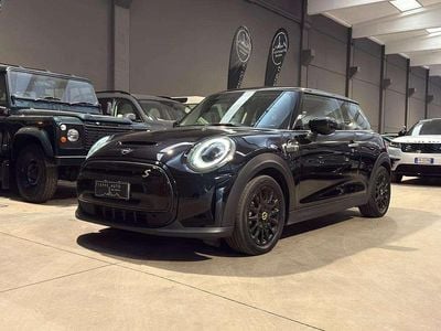 Usata Mini Cooper SE 160 kW (218 CV) 2021 Nero metallizzato Utilitaria
