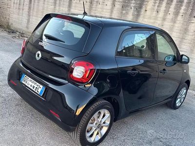 Usata Smart ForFour 2017 Nero Utilitaria