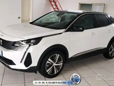 Usata Peugeot 3008 Allure 131 CV (96 kW) 2022 Bianco SUV