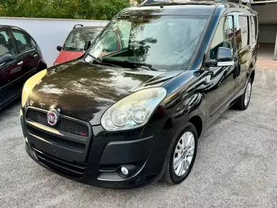 Usata Fiat Doblò 105 CV (77 kW) 2014 Marrone Monovolume