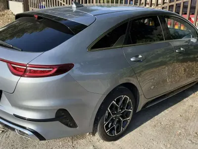 Usata Kia ProCeed GT-Line 140 CV (102 kW) 2024 Grigio Station wagon