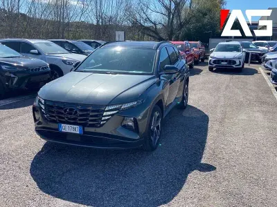 Käytetty Hyundai Tucson 230 HP (169 kW) 2021 Harmaa Katumaasturi