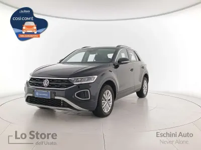 Usata VW T-Roc Life 150 CV (110 kW) 2024 Deep black perlato SUV