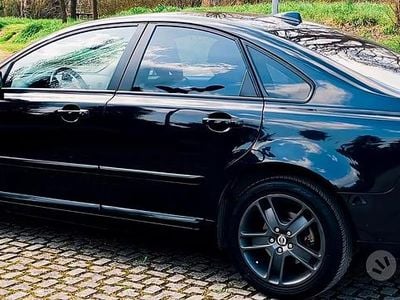 Usata Volvo S40 109 CV (80 kW) 2006 Nero Berlina