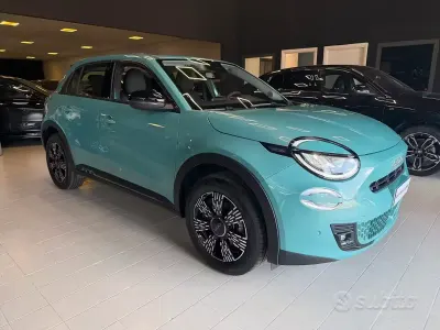 Usata Fiat 600 145 CV (106 kW) 2025 Blu/azzurro SUV