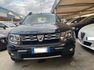 Usata Dacia Duster 100 CV (73 kW) 2014 Nero SUV