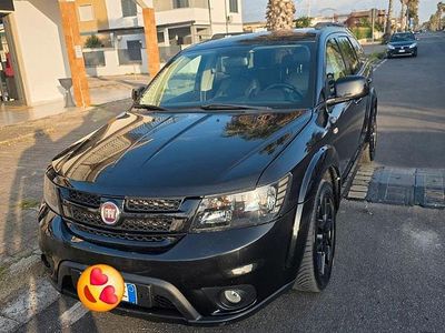 Usata Fiat Freemont 170 CV (125 kW) 2015 Nero SUV