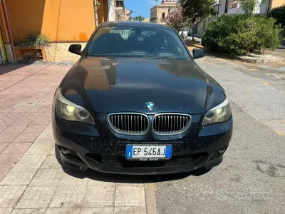 Usata BMW 530 235 CV (172 kW) 2013 Nero Berlina
