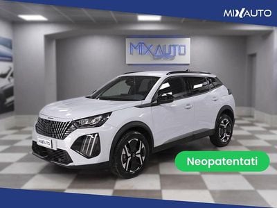 Usata Peugeot 2008 Allure 102 CV (75 kW) 2025 Bianco SUV