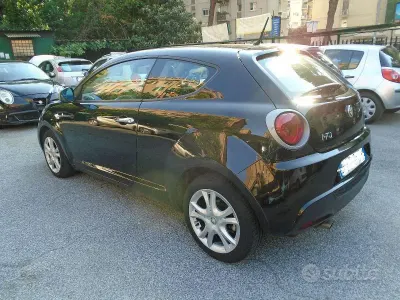 Usata Alfa Romeo MiTo 94 CV (69 kW) 2012 Nero Utilitaria