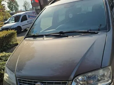 Usata Fiat Idea 90 CV (66 kW) 2008 Marrone Monovolume