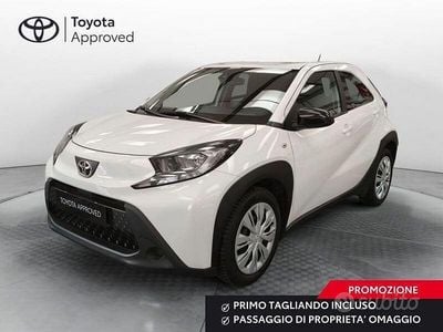 Usata Toyota Aygo X Active 72 CV (52 kW) 2022 Bianco SUV