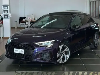 Usata Audi A3 Exclusive 200 CV (147 kW) 2023 Merlin purple Berlina