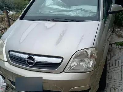 Usado Opel Meriva 90 CV (66 kW) 2008 Monovolumen