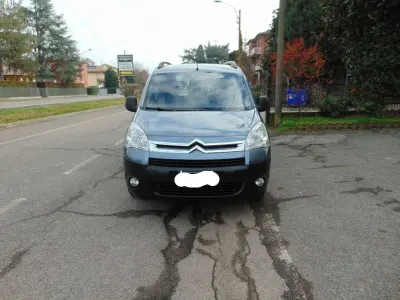 Usata Citroën e-Berlingo 90 CV (66 kW) 2011 Verde Monovolume
