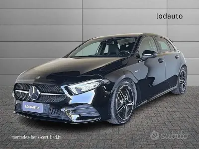 Usata Mercedes A180 Premium 116 CV (85 kW) 2022 Nero Berlina