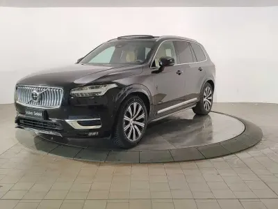 Usata Volvo XC90 184 CV (135 kW) 2024 Nero SUV