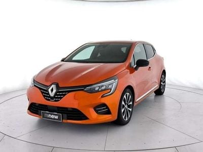 Usata Renault Clio V Techno 101 CV (74 kW) 2023 Orange valencia Berlina
