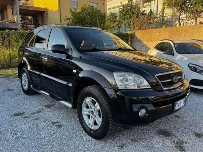 Usata Kia Sorento 60 CV (44 kW) 2004 Nero SUV