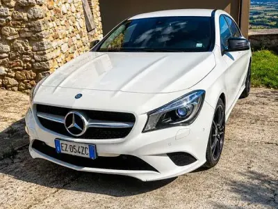 Usata Mercedes CLA220 Premium 177 CV (130 kW) 2015 Coupé