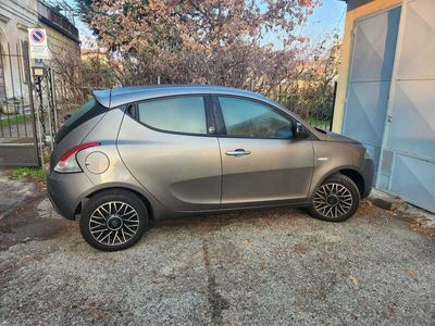 usata Lancia Ypsilon 1.2 Gold ecochic Gpl 69cv my19