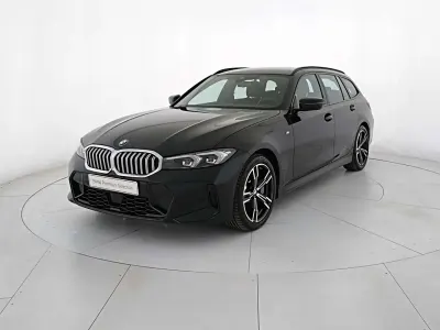 Usata BMW 330 M Sport 245 CV (180 kW) 2025 Black sapphire Station wagon