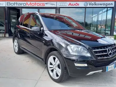 Usata Mercedes ML350 Edition 231 CV (169 kW) 2011 Nero SUV