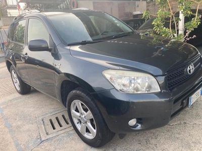 usata Toyota RAV4 RAV 42.2 D-4D 136 CV