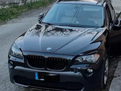 Usata BMW X1 143 CV (105 kW) 2010 Nero SUV