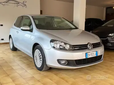 Begagnad VW Golf VI Highline 140 HK (102 kW) 2009 Grå Halvkombi