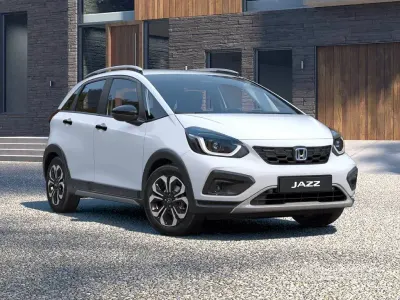 Usata Honda Jazz 122 CV (89 kW) 2025 Bianco Utilitaria