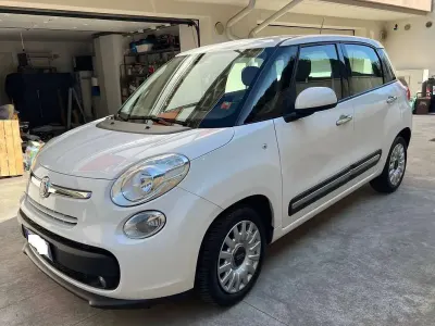 Begagnad Fiat 500L Business 95 HK (69 kW) 2015 Vit Minibuss